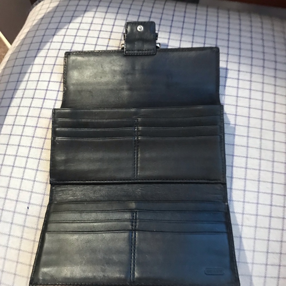 Coach Wallet - Picture 3 of 4